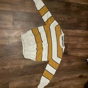 This is a sweater in a boys small.